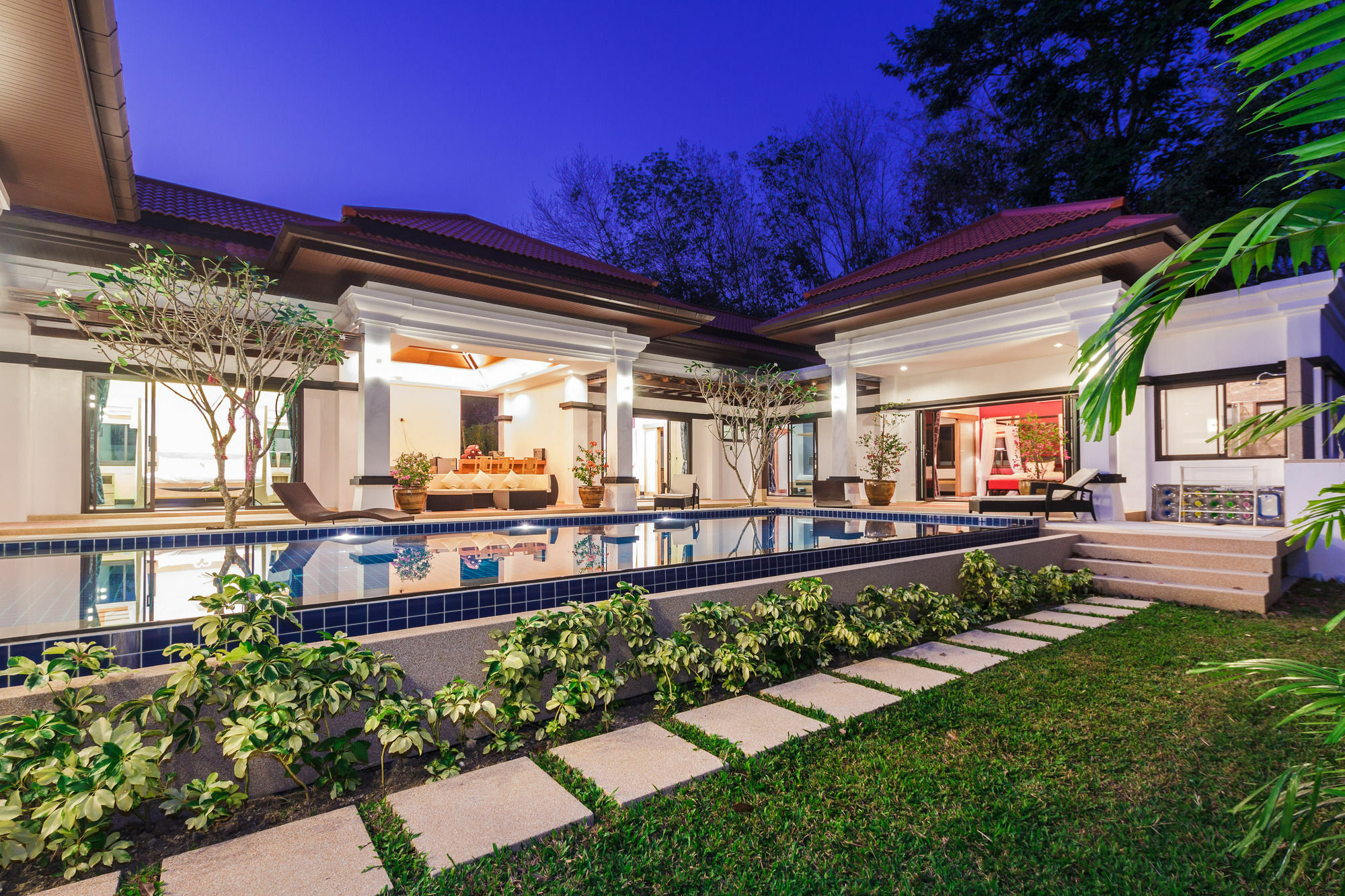 Jewels Villas Phuket Surin-stranden Eksteriør bilde