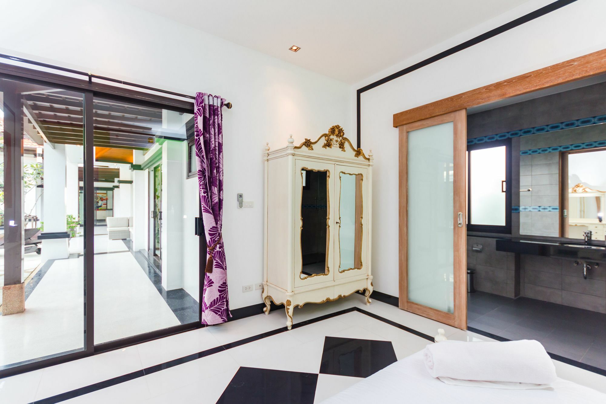 Jewels Villas Phuket Surin-stranden Eksteriør bilde