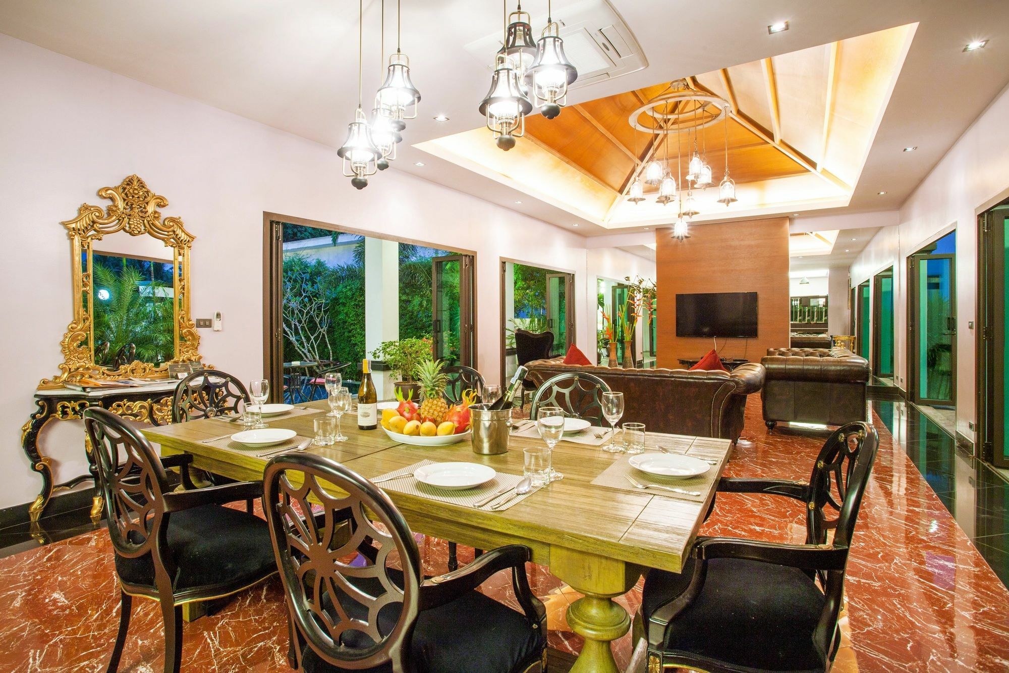 Jewels Villas Phuket Surin-stranden Eksteriør bilde
